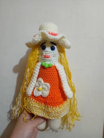 Кукла вязаная игрушка крючком для детей