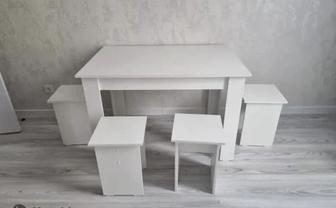 Комплект кухонный стол и стулья. Есть доставка по городу