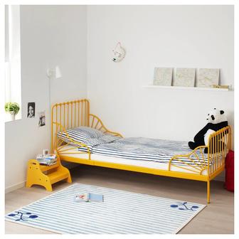 Продам кровать IKEA.