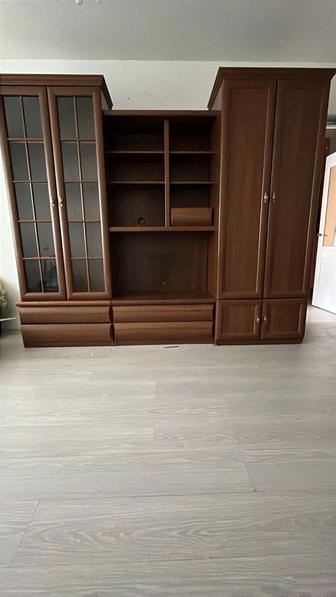 Продается срочно сервант