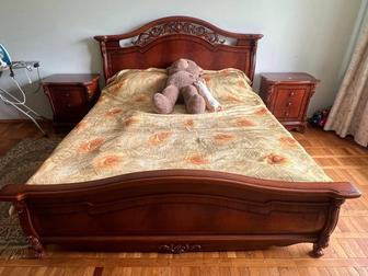 Спальный гарнитур