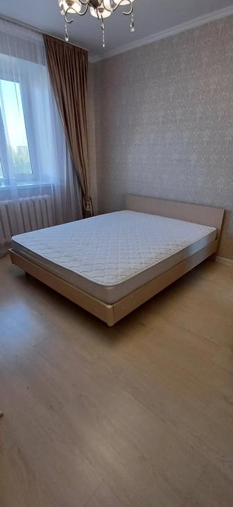 Кровать двуспальная