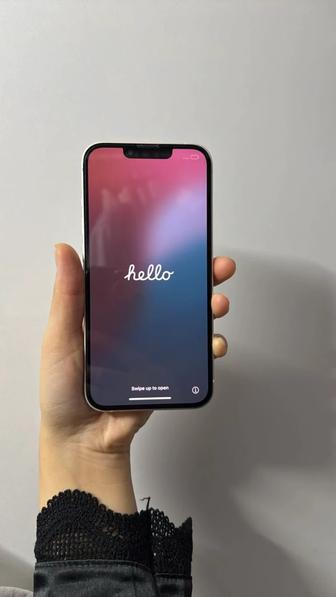 Продам 13 айфон , белый 128 гб