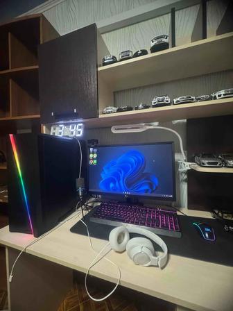 Игровой компьютер плюс стримерский набор