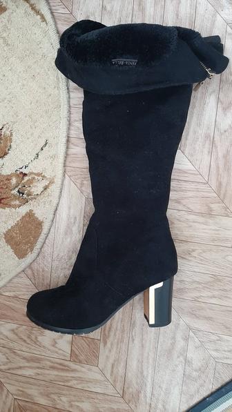 Продам женские вещи платья 46-50,обувьразмер 37-38