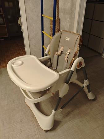 Детский стул для кормления