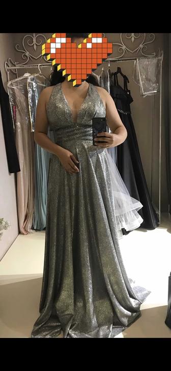 Платье вечернее