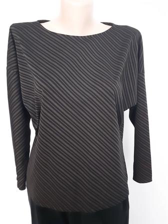 Трикотажная блуза