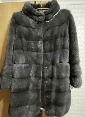 Продам норковую шубу