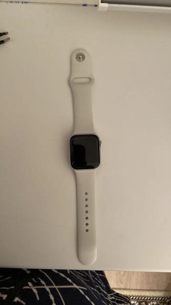 Продам apple WAtch серия 6, 40мм .