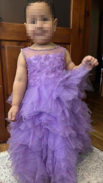 Нарядное платье