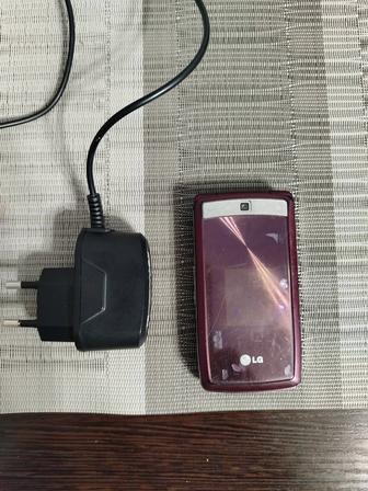 Телефон Раритет LG KF-300