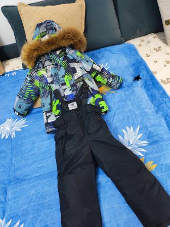 Продам детский комбинезон