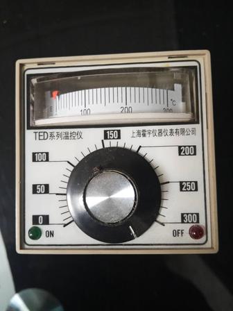 Термостат электроный