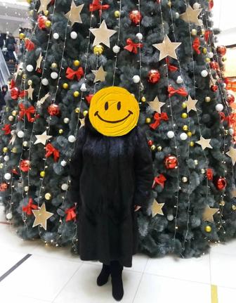Шуба нутриевая натуральная трапеция с капюшоном