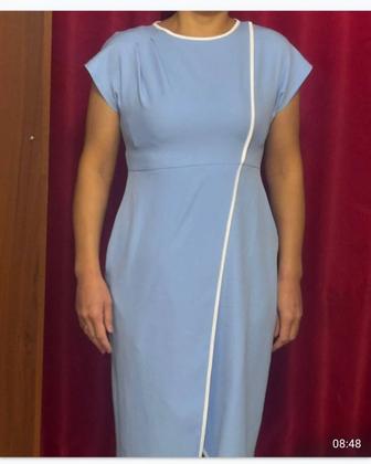 Продаю женский платье