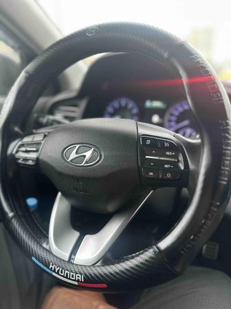 Продам опледку на руль и держатель смартфона