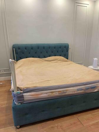 Продам кровать