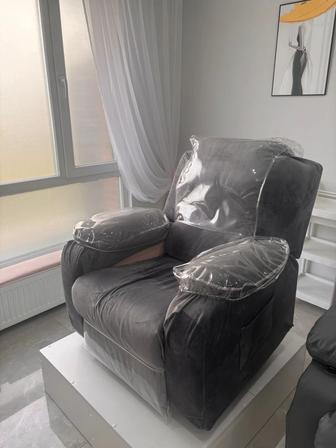 Продается механический реклайнер