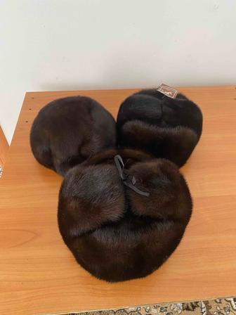 Норковые шапки