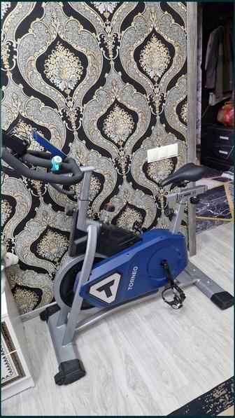 Велотренажер Torneo B-532