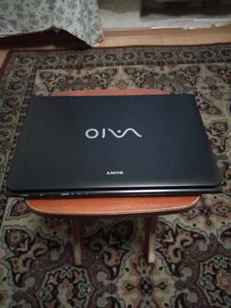 Ноутбук Sony в хорошем рабочем состоянии