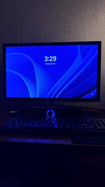 Монитор Asus