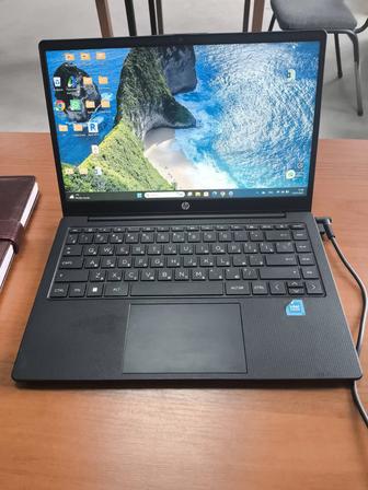 Ноутбук HP Laptop 14