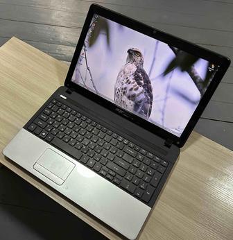 Ноутбук Acer i3 в полном рабочем состоянии