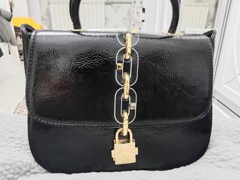 Женская сумочка