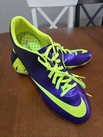 Бутсы Nike mercurial