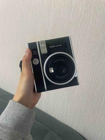 Фотокамера моментальной печати Fujifilm Instax Mini 40 черный