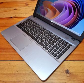Шустрый ноутбук Asus X541U i3-6006U 2ghz / 8GB DDR4 / SSD 256GB/15.6
