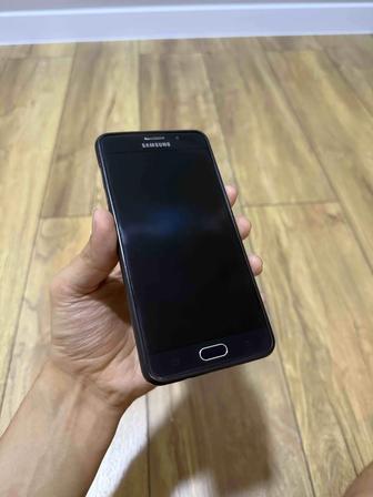 Продам Samsung galaxy a7