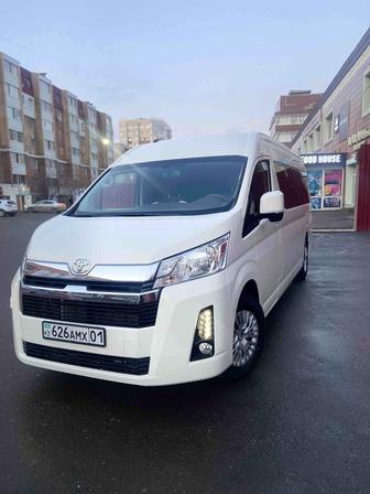 Тойота Hiace аренда микроавтобуса с водителем