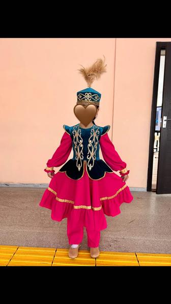 Казахский национальный костюм для девочки