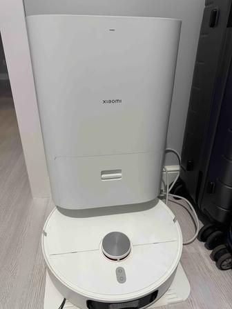 Продам робот-пылесос Xiaomi