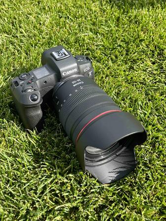Продам беззеркальный фотоаппарат Canon EOS R