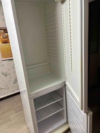 Продам холодильник Атлант в хорошем состоянии