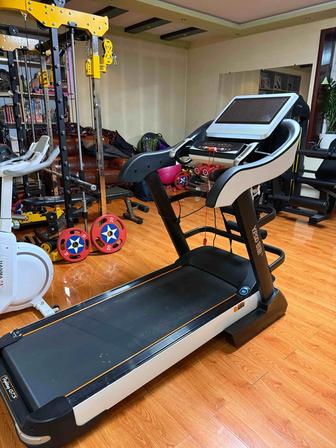 Беговая дорожка (YI PAO) с массажером и регулировкой наклона