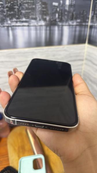 Продам телефон IPhone 12 Pro Max (256gb)