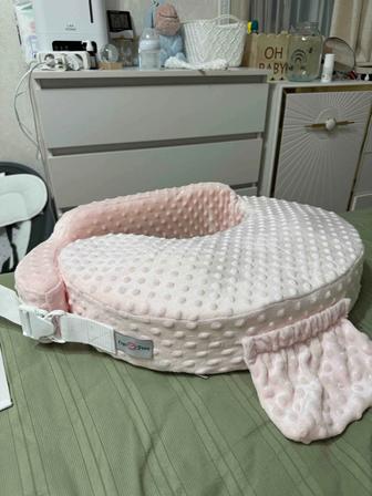 Продам подушку для кормления