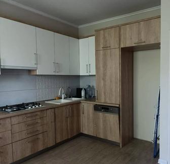 Кухонный гарнитур без бытовой техники