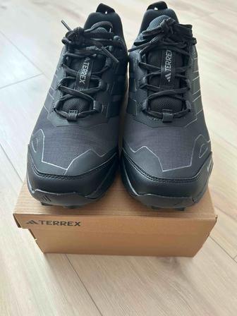 Кроссовки ADIDAS