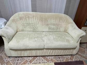 Мягкий уголок( диваны и кресло)