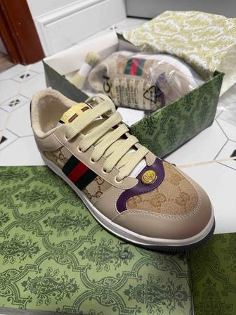 Продам кроссовки Gucci реплика