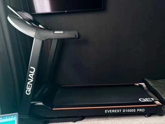 Беговая дорожка Genau EVEREST D1000S PRO