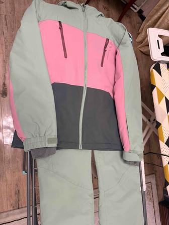 Горнолыжный костюм