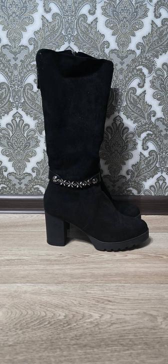 Продам сапоги 37-38 р