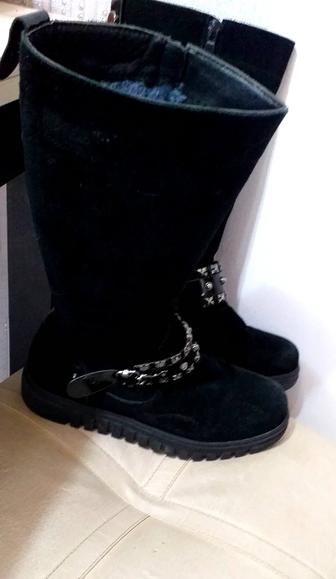 Продам сапоги зимние девочковые натуральная замша натуральный мех размер 37